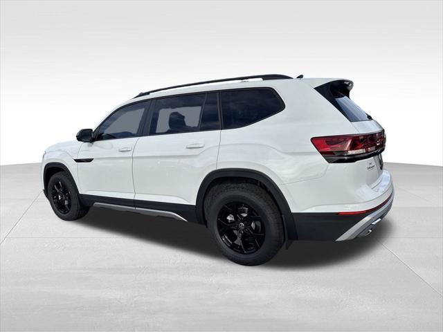 new 2025 Volkswagen Atlas car, priced at $44,904