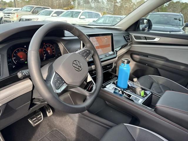 new 2025 Volkswagen Atlas car, priced at $44,904