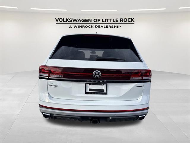 new 2025 Volkswagen Atlas car, priced at $45,456