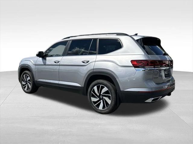 new 2024 Volkswagen Atlas car, priced at $38,669