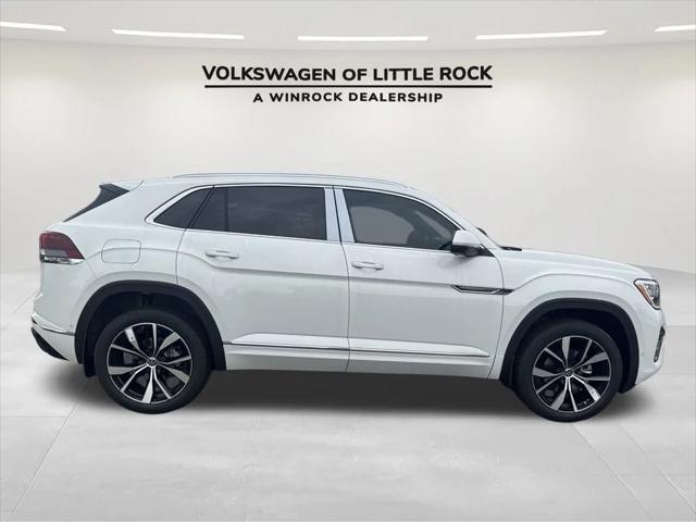 new 2025 Volkswagen Atlas Cross Sport car, priced at $52,622