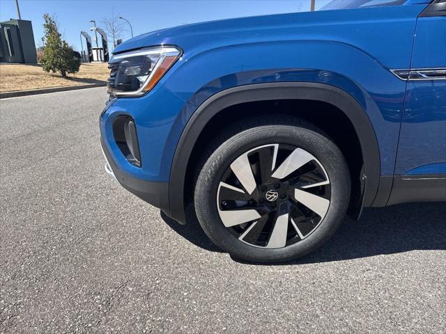 new 2025 Volkswagen Atlas Cross Sport car, priced at $41,252