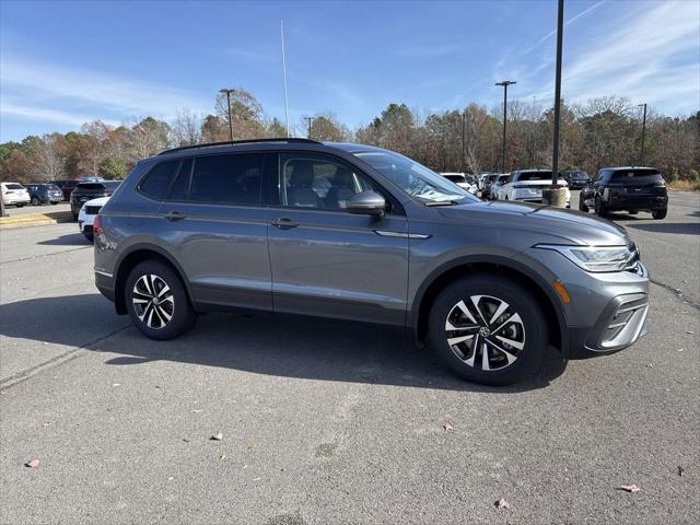 new 2024 Volkswagen Tiguan car, priced at $25,772