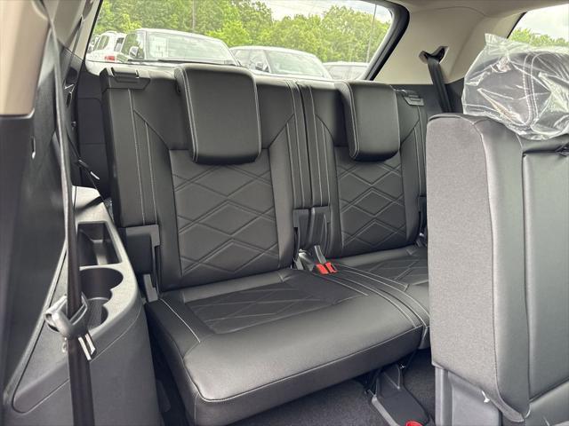 new 2025 Volkswagen Atlas car, priced at $38,274