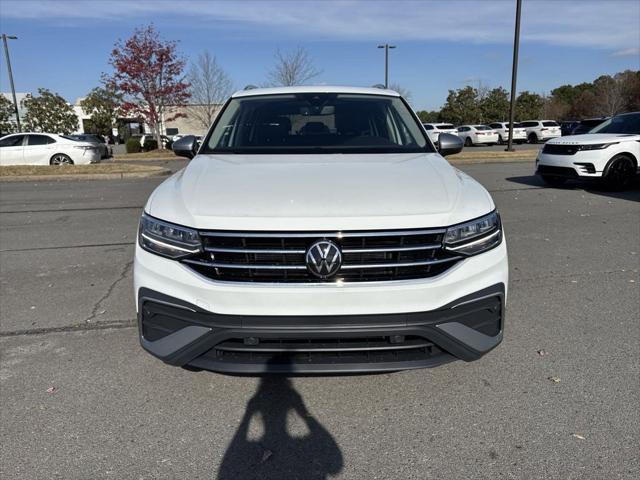 new 2024 Volkswagen Tiguan car, priced at $29,127