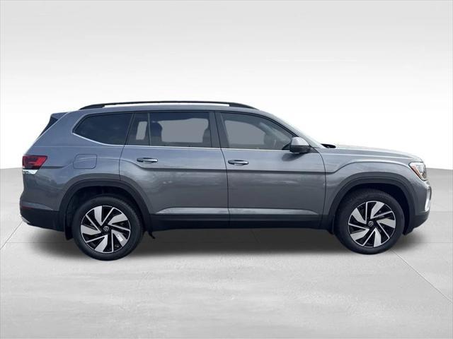 new 2025 Volkswagen Atlas car, priced at $40,697