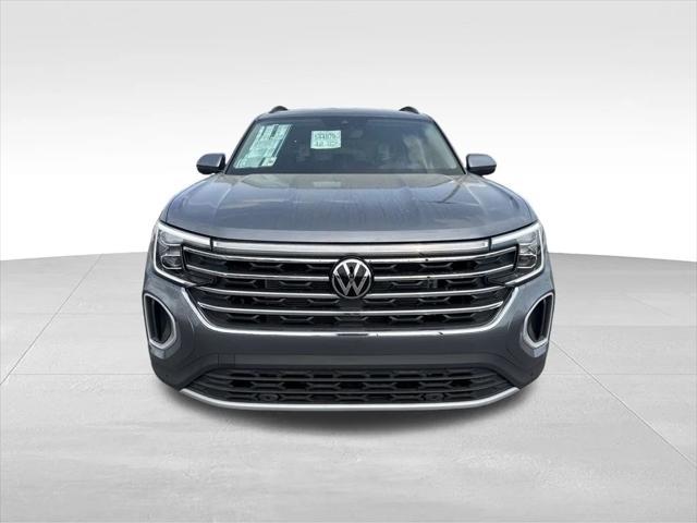 new 2025 Volkswagen Atlas car, priced at $40,697
