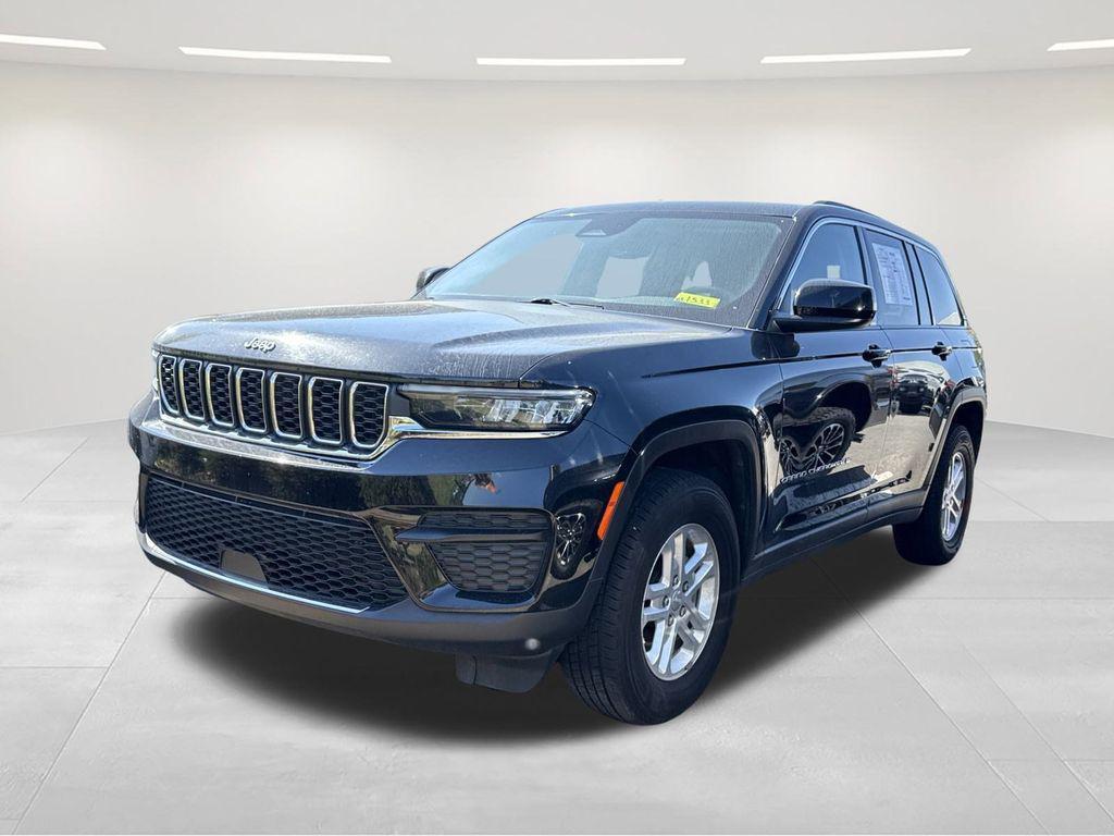 used 2023 Jeep Grand Cherokee car, priced at $23,000