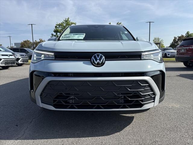 new 2025 Volkswagen Taos car, priced at $31,971