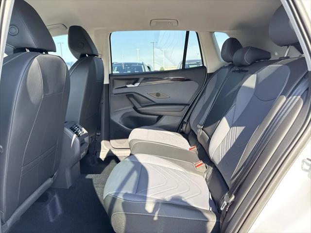 new 2025 Volkswagen Tiguan car, priced at $34,716