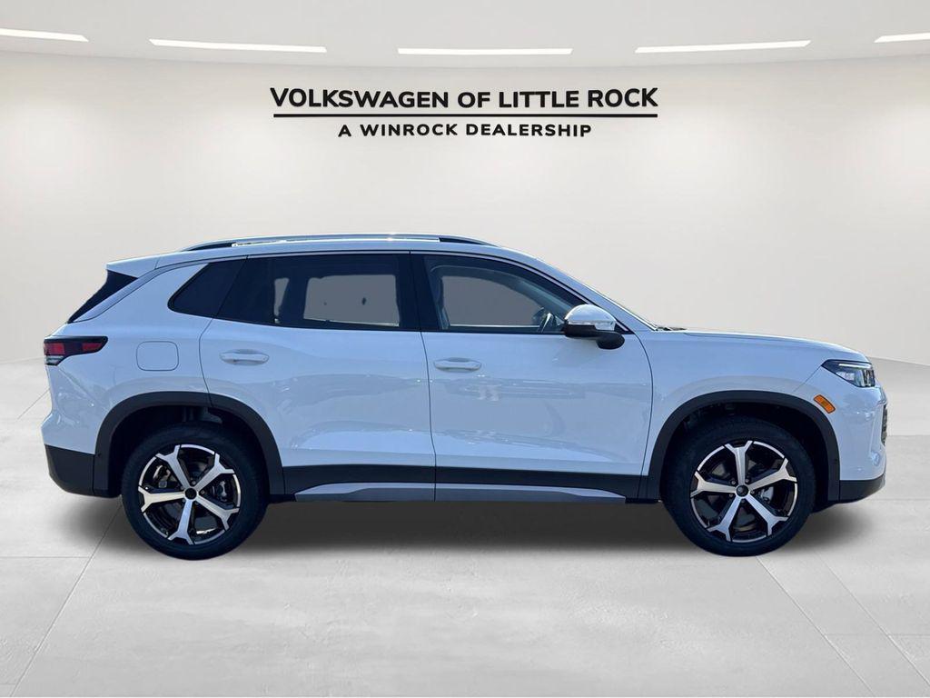 new 2025 Volkswagen Tiguan car, priced at $34,050