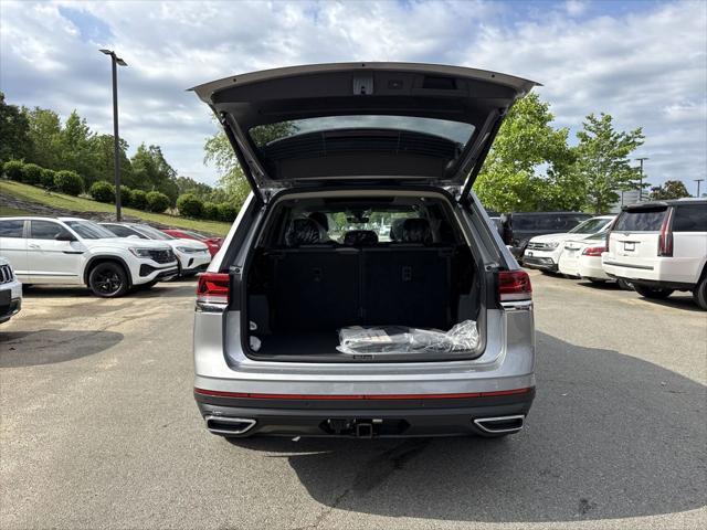 new 2025 Volkswagen Atlas car, priced at $45,475