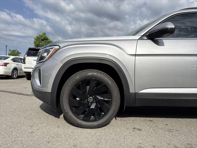new 2025 Volkswagen Atlas car, priced at $45,475