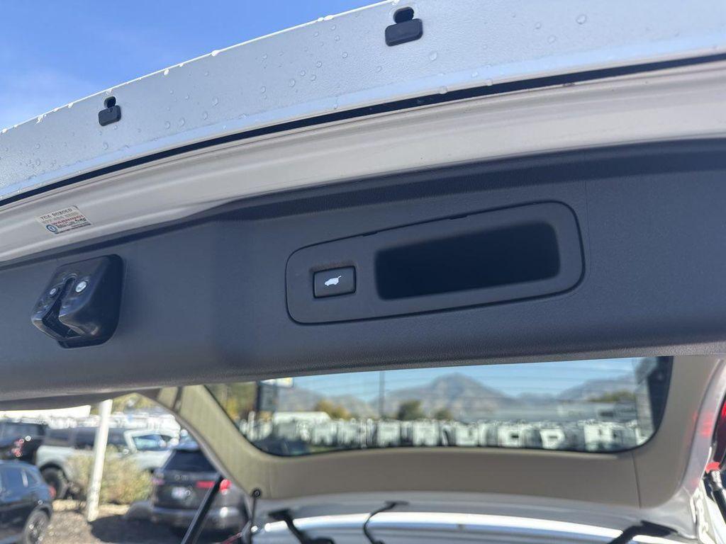 used 2016 Honda CR-V car, priced at $22,910