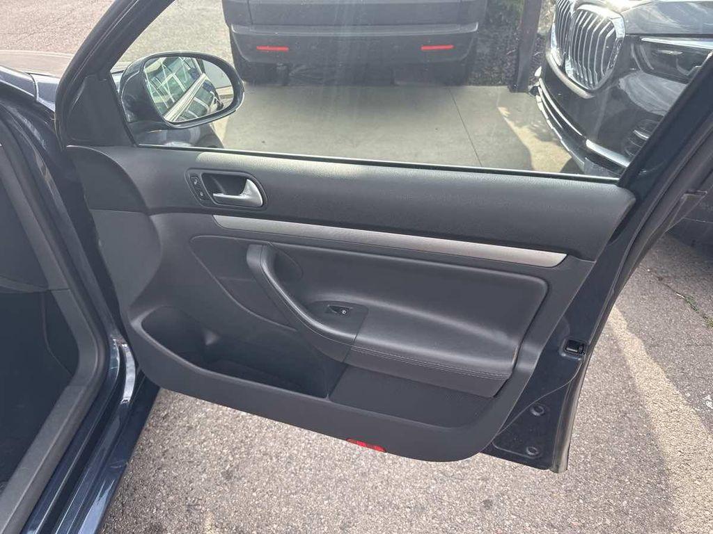 used 2009 Volkswagen Jetta car, priced at $7,610