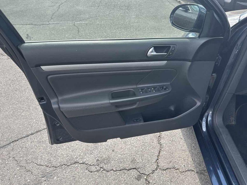 used 2009 Volkswagen Jetta car, priced at $7,610