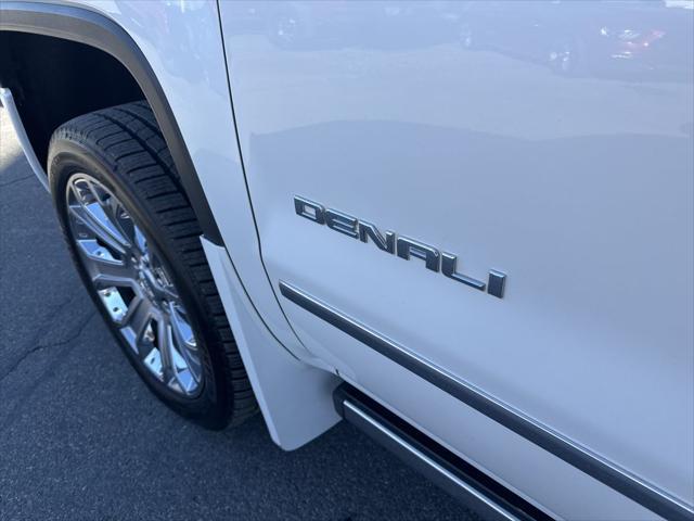 used 2017 GMC Sierra 1500 car, priced at $38,910