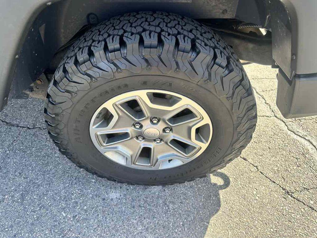 used 2016 Jeep Wrangler Unlimited car, priced at $16,910