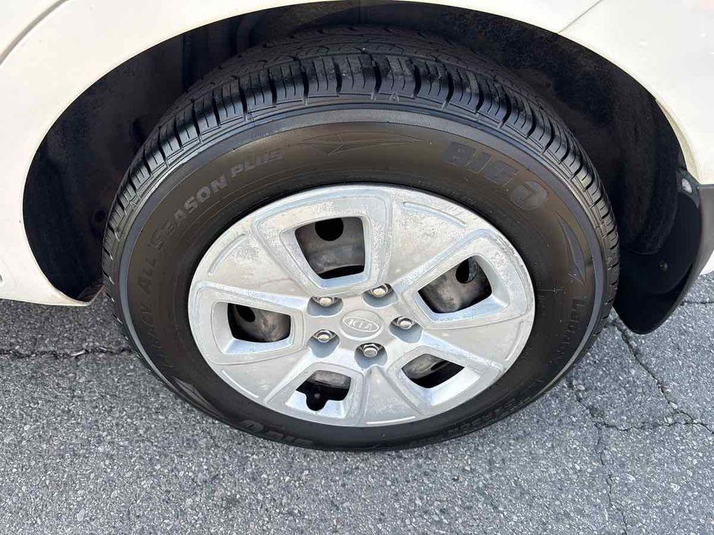 used 2013 Kia Soul car, priced at $4,995