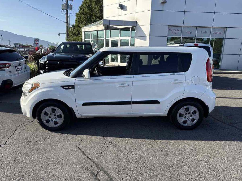 used 2013 Kia Soul car, priced at $4,995