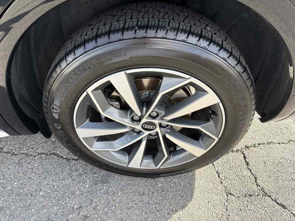 used 2021 Audi Q5 car, priced at $23,110
