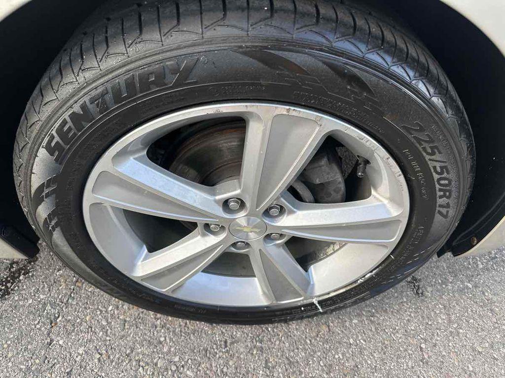 used 2013 Chevrolet Cruze car, priced at $5,710