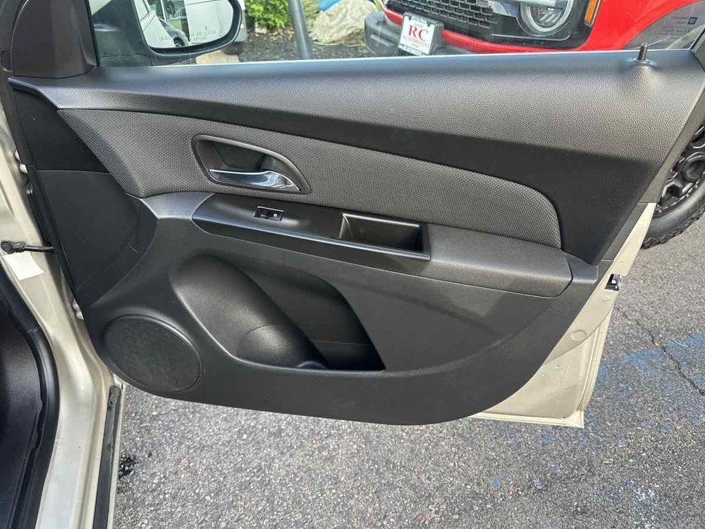 used 2013 Chevrolet Cruze car, priced at $5,710