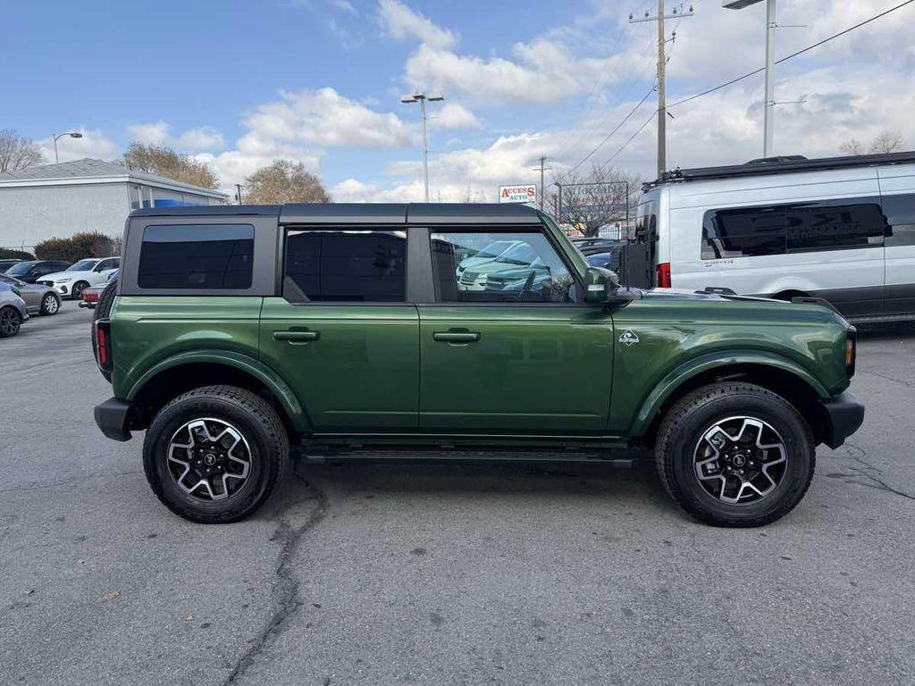 used 2024 Ford Bronco car, priced at $47,995
