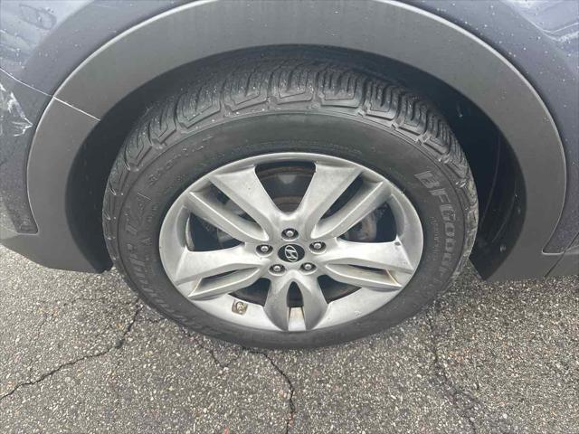 used 2013 Hyundai Santa Fe car, priced at $9,410