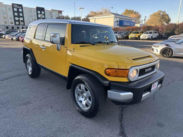 used 2007 Toyota FJ Cruiser car, priced at $23,910