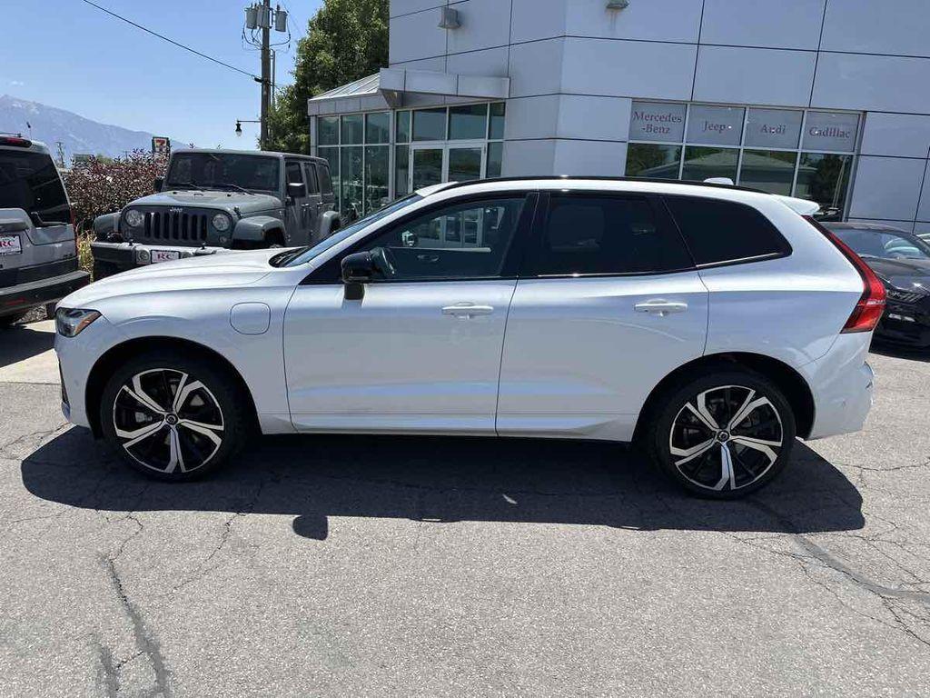 used 2022 Volvo XC60 Recharge Plug-In Hybrid car, priced at $35,710