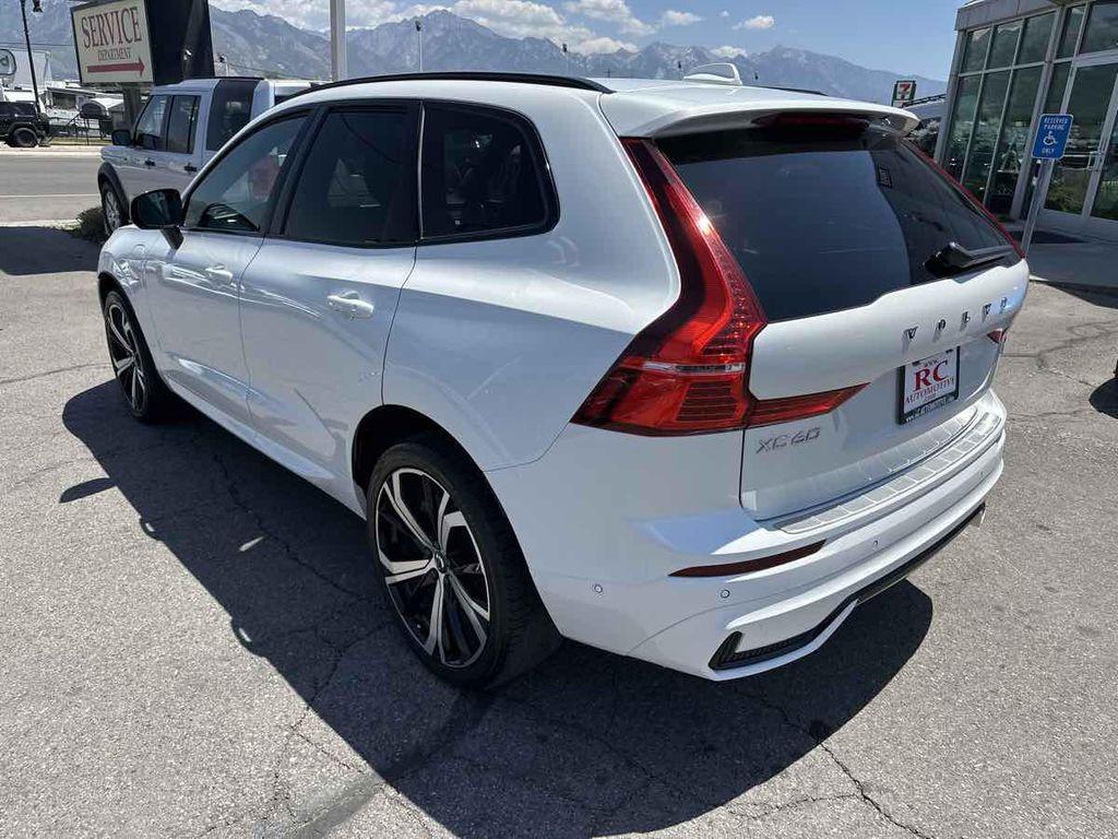 used 2022 Volvo XC60 Recharge Plug-In Hybrid car, priced at $35,710