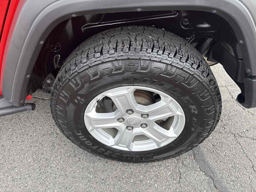 used 2019 Jeep Wrangler Unlimited car, priced at $21,910