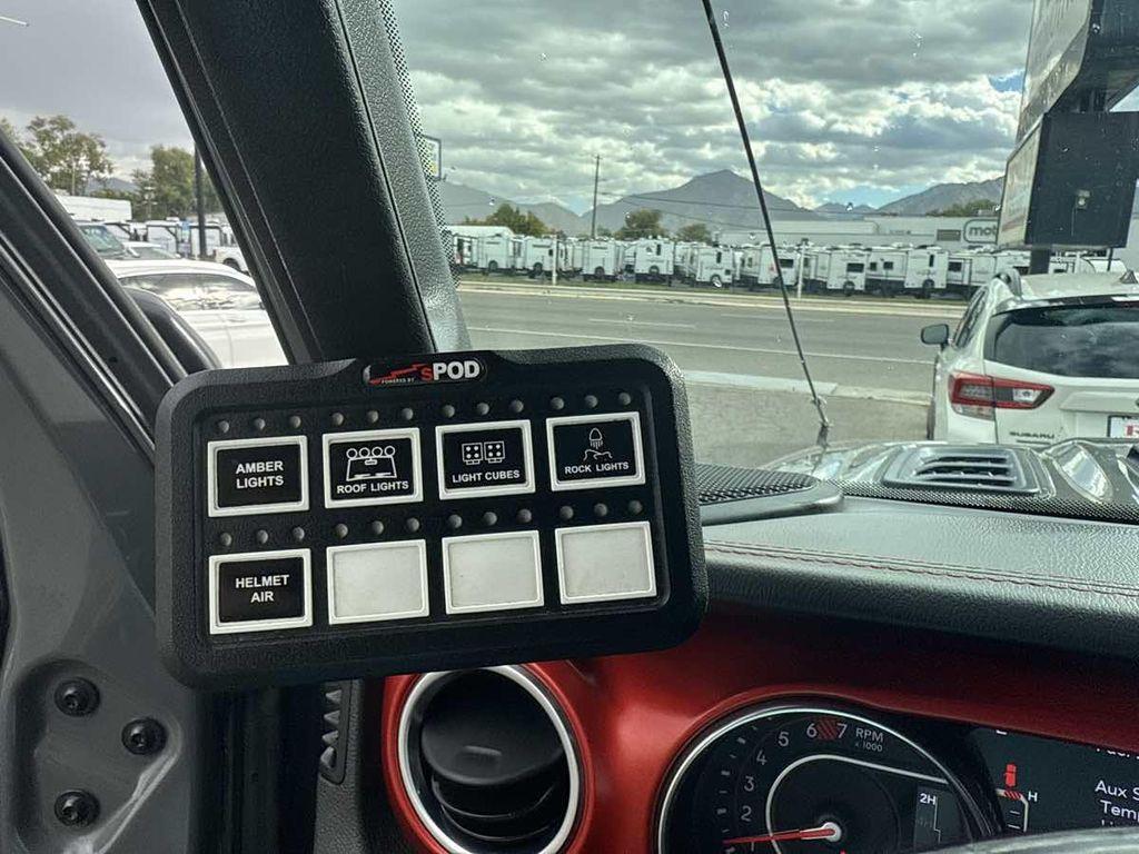 used 2019 Jeep Wrangler Unlimited car, priced at $38,910