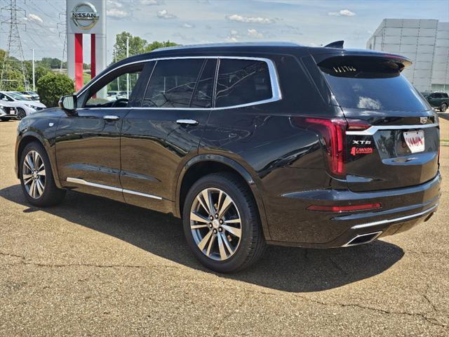 used 2022 Cadillac XT6 car, priced at $29,991