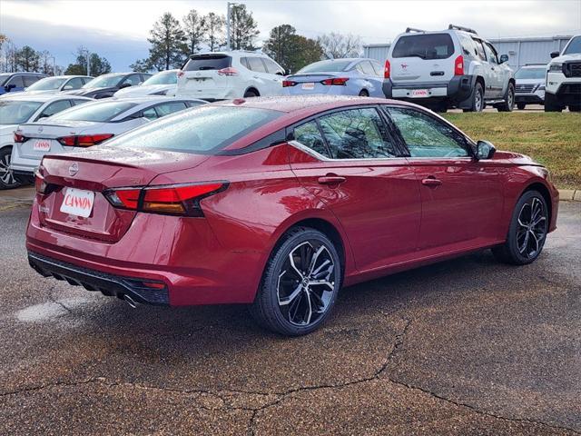 new 2025 Nissan Altima car, priced at $29,156