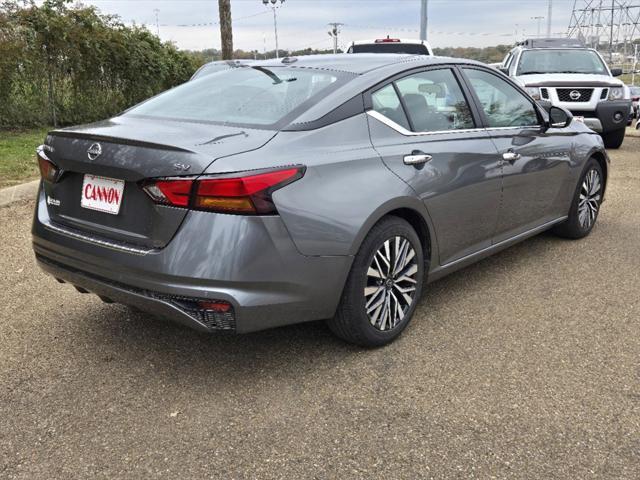 used 2023 Nissan Altima car, priced at $23,625