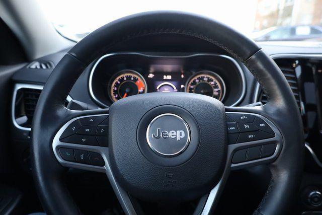 used 2019 Jeep Cherokee car, priced at $15,318