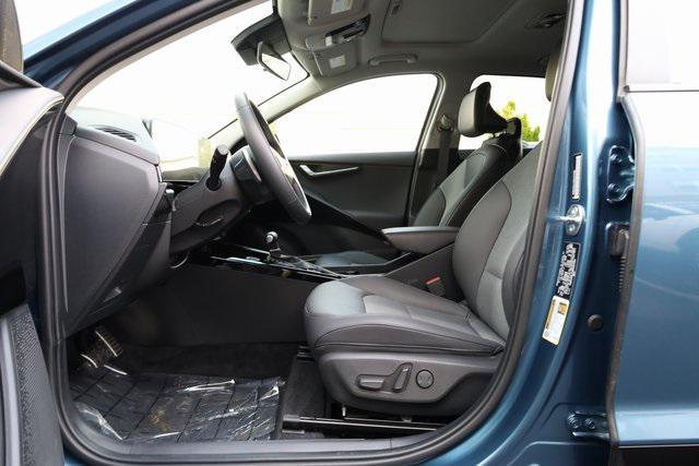 used 2024 Kia Niro car, priced at $27,994