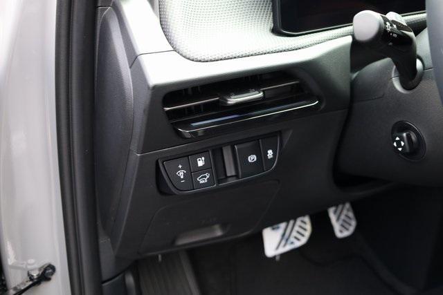 new 2025 Kia EV6 car, priced at $57,831