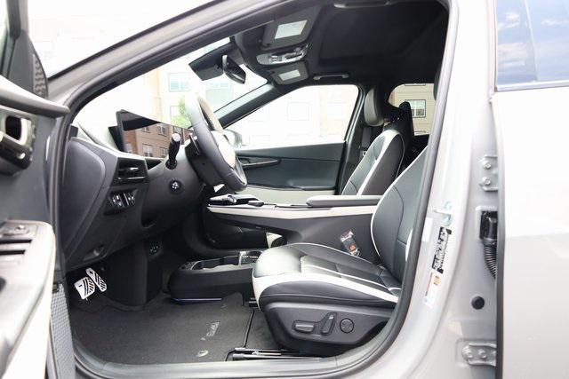 new 2025 Kia EV6 car, priced at $57,831