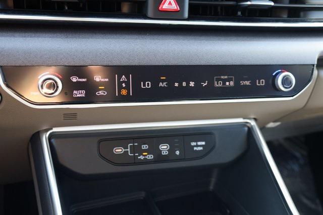new 2026 Kia Carnival car, priced at $40,244