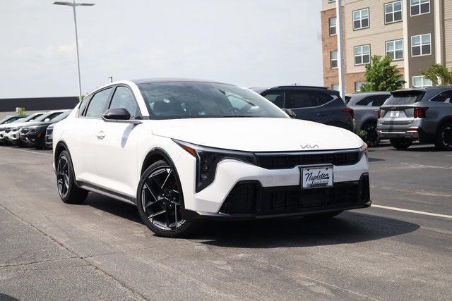 new 2025 Kia K4 car, priced at $26,303
