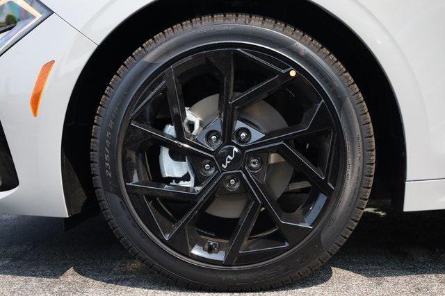 new 2026 Kia K5 car, priced at $32,568