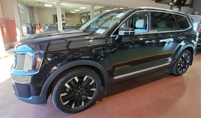 used 2023 Kia Telluride car, priced at $42,897