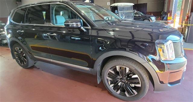 used 2023 Kia Telluride car, priced at $42,897