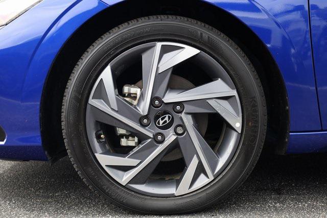 used 2025 Hyundai Elantra car, priced at $22,288