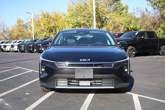new 2025 Kia K4 car, priced at $23,926