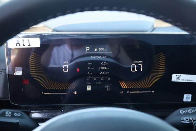 new 2025 Kia Carnival car, priced at $40,569