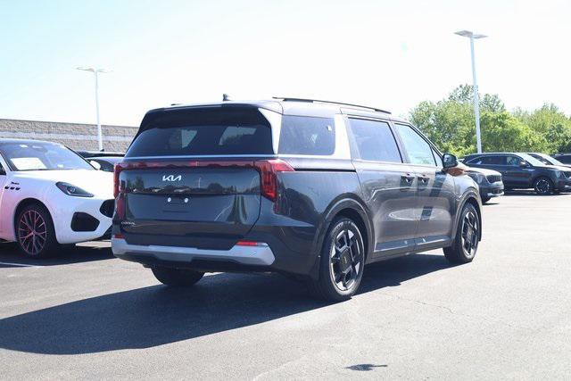 new 2025 Kia Carnival car, priced at $40,569